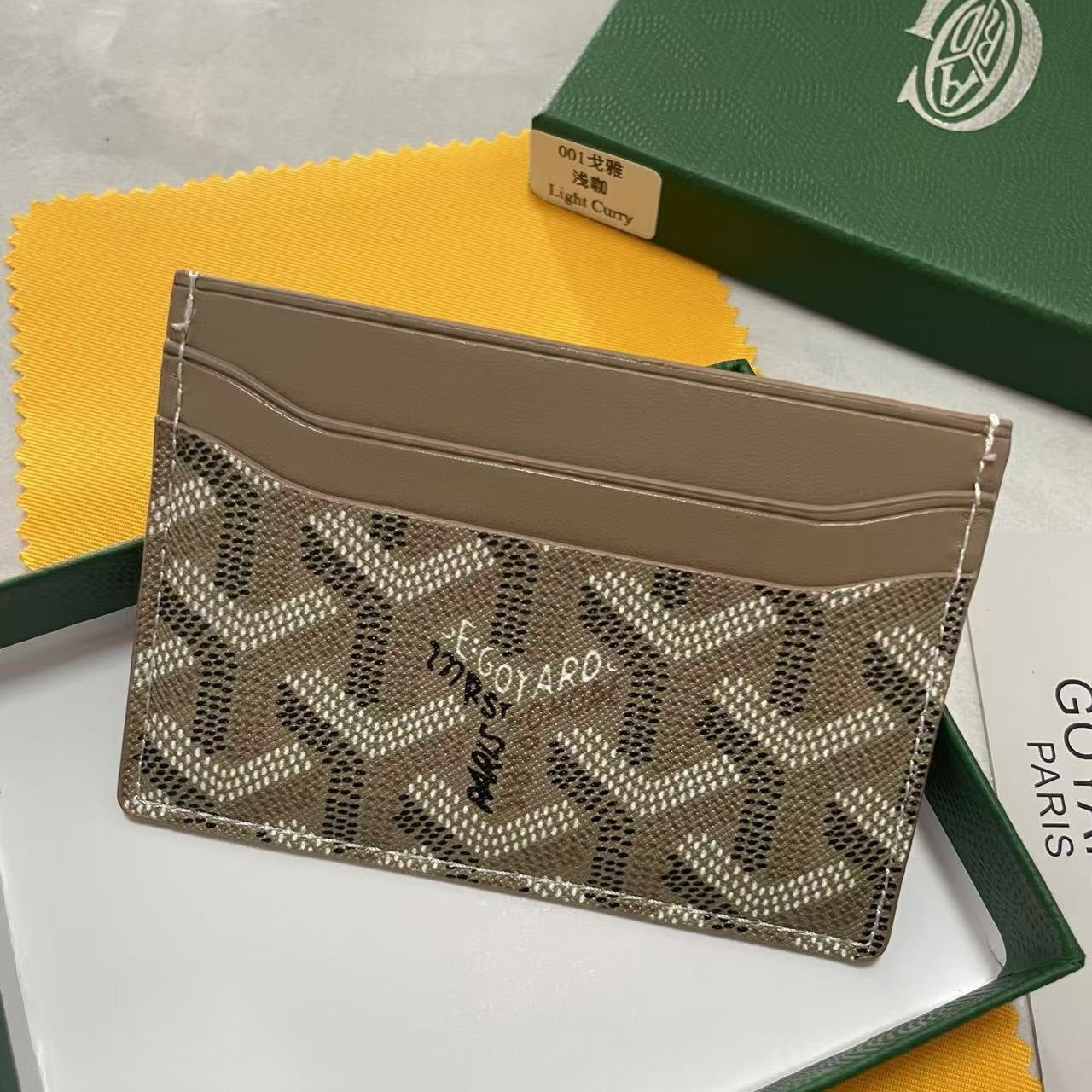 Goyard Fashion Card Holder for Men and Women, Multi-functional Wallet with Card and ID Slots, Casual Everyday Compact Card Case
